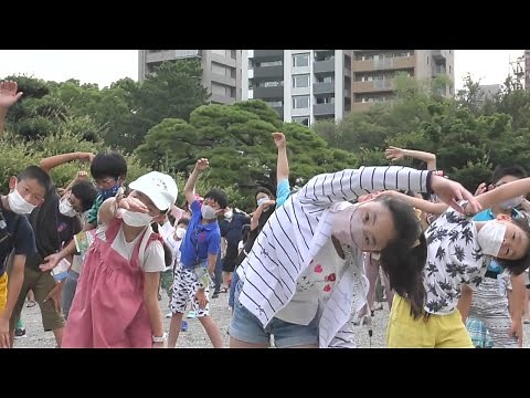 夏休みスタート！ 子どもたちが元気よく「ラジオ体操」 香川・栗林公園