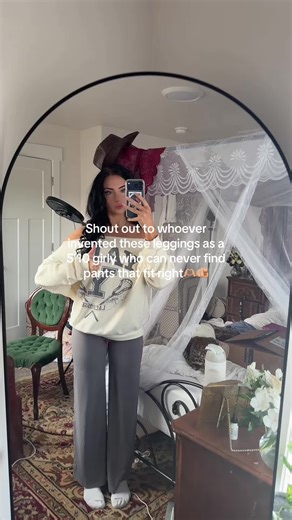 jane dove🩵 (@janeddove)’s videos with Met her on the internet - Peptobismuth