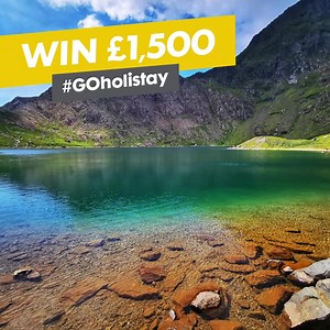 Have you visited any interesting parts of the UK recently? The glorious weather we're having makes us want to explore some of the unique and scenic locations that the UK has to offer! ☀️ Check out some of these amazing #goholistay entries.. 🐴 Andrew spotted a stunning Welsh mountain pony and her foal, captured between the Usk Reservoir and the Carmarthen Fans, whilst Suzanne sent in a beautiful photograph of some Paddleboards in Tiree! @squaresandstories on IG found a Cactus House in Inverness 