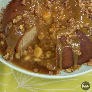 2.2M views · 6.6K reactions | This molten cake is bananas (B-A-N-A-N-A-S!)  | Food Network | Facebook