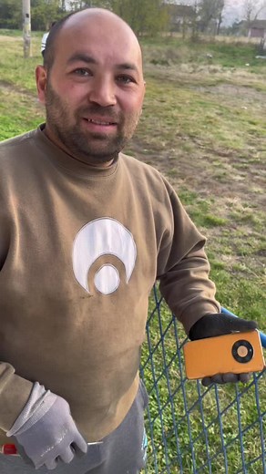 Repairing a Cracked Smartphone: Step-by-Step Guide