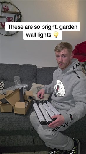 Bright Solar Powered Garden Wall Lights for Outdoor Use