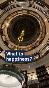 What is happiness? Money, meaningfulness, quality of life? Big questions demand big thinking. 💭 Stockholm School of Economics recently opened its Center for Wellbeing, Welfare and Happiness. The business school now offers all of its students the chance to take part in the Center's courses and lectures, as a way to achieve a more holistic approach to economics studies. 🏛️ The Center's founding idea, in short, is that if we can increase people's wellbeing, society will benefit. People's wellbein