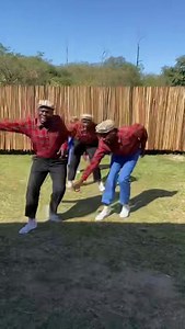 We asked Tembisa red devils to dance to this song and send us the video yesterday, this is what they have done today, pure talent and a very versatile Pantsula group that can dance to any kind of music. Please tune in on www.afrodiscoradio.co.uk and please follow them on their page too 🙏🏾🙏🏾🙏🏾🔥🔥🔥🔥🔥 | Thee AfroMuzik Channel