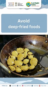 Safe travel begins with safe food. Adopt these key food safety practices to stay healthy and prevent contamination while on the move. #FoodSafetyAwareness #EatRight | Food Safety and Standards Authority of India