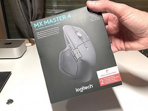 Logitech MX Master 4 Graphite Mouse Unboxing