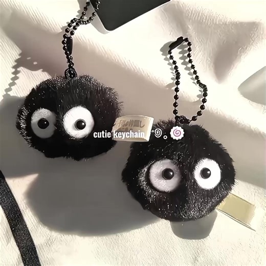 Unique Aesthetic Keychain Designs for Every Style