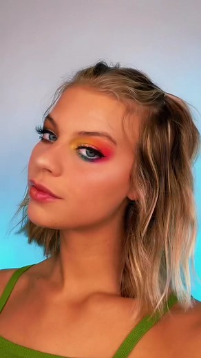 Just filmed a new YT video!! Which side do you prefer 🤔