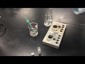 Preparing a vial for GC/MS