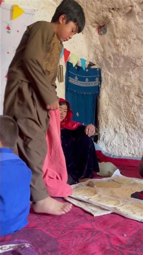 A Cave Family’s Amazing Tandoori Bread Tradition