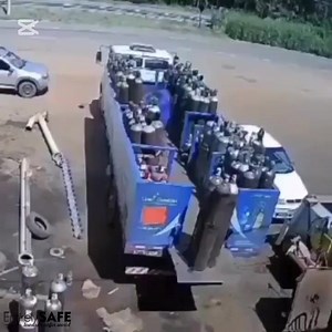216K views · 442 reactions | Safe Handling of Welding Gas Cylinders https://tinyurl.com/bddvrxc9 #safety #Gascylindersafety | Welding of Welders | Facebook