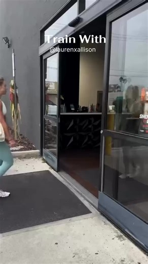 The BFX Fit Series Lower Body with @laurenxallison • Barbell squats (3x10) • RDLs (3x12) • Bulgarian split squats (3x10/leg) • Lying hamstring curls (3x12) • Abductors (3x20) Finish strong with 10g of protein to help muscles recover and keep your skin glowing post-workout. | Beauty FX