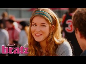 The Bratz Try To Convince Yasmin To Compete In The Talent Show | Bratz