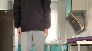 王惠禹 小学体育 原地侧向投掷垒球