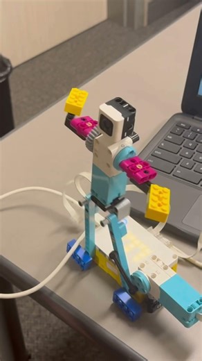 Lego spike prime : Break Dance #stemlearning #lego #teacher #robotics