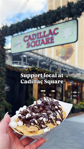 Here’s your guide to the perfect day in downtown Detroit during the holiday season! ✨ | Decked Out Detroit