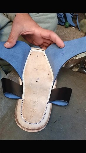 Master Leathercraft: Explore Cordwainer Techniques