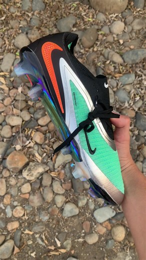 Phantom Gx 6: Celebrating Ecuador's Festivities