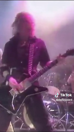 Remembering Def Leppard: 80s Rock Classic