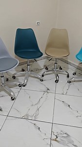 🌟 CHAIRE TULIPE – L’ÉLÉGANCE QUI CHANGE VOTRE BUREAU 🌟 🪑 Chaise de Bureau Tulipe – Confort | Style | Qualité ✔️ تصميم عصري يمنح مكتبك لمسة فاخرة ✔️ متوفرة بـ 5 ألوان راقية: Gris – Rose – Beige – Bleu Vert – Bleu Turquoise ✔️ خامة قوية مقعد مريح للجلوس الطويل 💵 السعر: 6500 DA فقط 🚚 توصيل سريع إلى جميع 69 ولاية 📞 اطلب الآن: 0792 959 595 0550 272 322 | ChairPlus El-Eulma