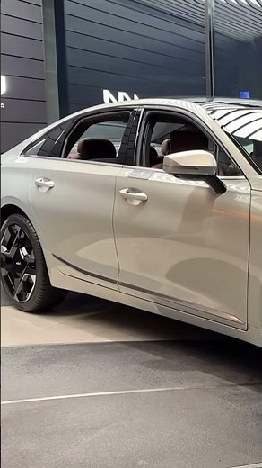 2025 luxury of Kia K8