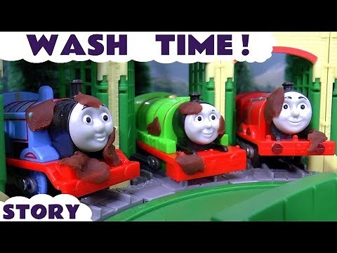Thomas and Friends Toy Train Story with Tom Moss - Engine Wash Time