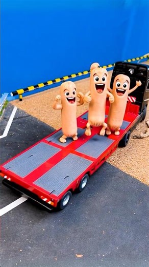 Remote control truck and sausage 🌭 #builderc