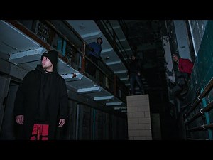 OVERNIGHT at HAUNTED MOUNDSVILLE PENITENTIARY!