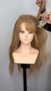 A youthful bangs bride s shoulder-length hairstyle#Bride s look#Wedding dress styling