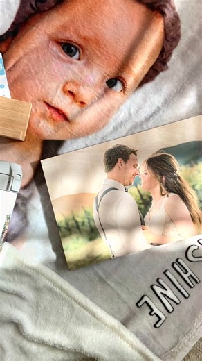 You don’t want to miss this...🚨🚨 CEWE has just launched 5 NEW PRODUCTS just in time to capture those summer memories! ☀️ Wood Photo Print: FSC® certified, sustainable wood, fully sanded for a smooth finish. ☀️ Photo Blanket: A cosy and unique touch to your space you didn’t know you needed! ☀️ Thermal Travel Bottle: Stay cool or enjoy hot drinks with our double-walled personalised bottle! ☀️ Wooden Photo Stand: FSC‎® certified, environmentally friendly wooden stand helps you stay organised all 