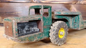 7.2M views · 19K reactions | Hey everyone! In today's video I'm restoring a 1950's Nylint Tournahauler. One of the coolest trucks I've had the chance to work on. Enjoy! | Joe DIY | Facebook