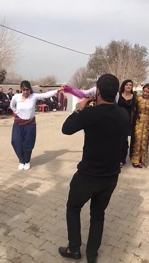 Zurna Eşliğinde Esmerim Halay 🥁🥰👏 @🍉HALAY&GOWEND🍉 #halay_dunyasitv #halayvideoları #dügun #esmerim #keşfet