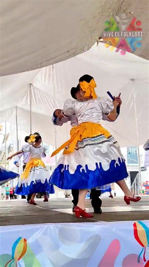 380K views · 9.4K reactions | Nuevo León Valdiosera presentado por la Agrupación Folklórica Danzar Mexicano en el 4to. #Festival Folklórico Nacional #Puruándiro, #Michoacán 2025. 拾 #folklore #folkloremexicano #mexico #folk #ViveElFolklore | Vive el Folklore | Facebook