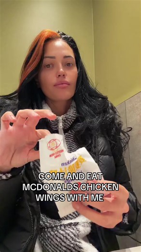 McDonald's Chicken Wings Review: Trying the Brand New Wings!