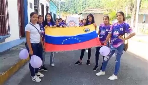 Videos de Divas Kickingball Río Caribe (@divas.kickingball) con “sonido original - Divas Kickingball Río Caribe”