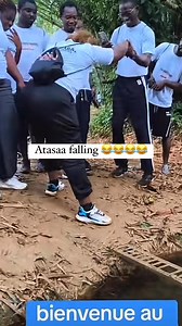 Atasaa falling 😂😂😂 #falling | Zendo Tv