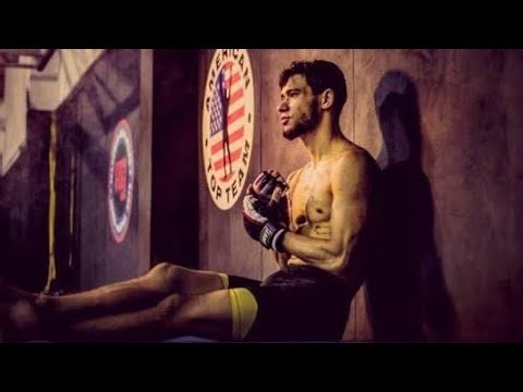 🥋Watch MMA Fighter Henrique Madureira Delivers Insane Standing Inverted Triangle Choke at Oktagon 80