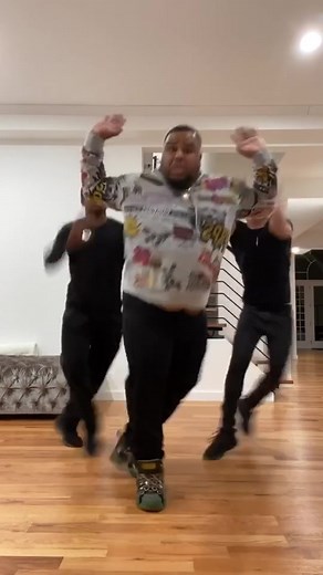 When you’re recording a TikTok but the FBl shows up.. @itschunky