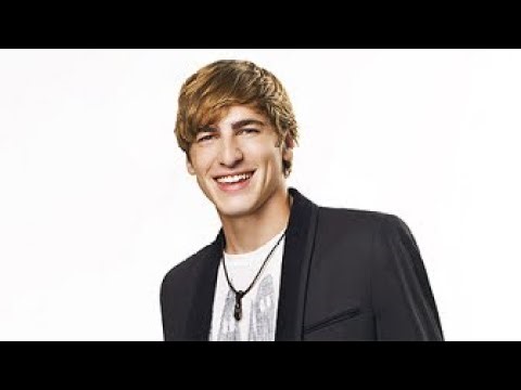 Today is Kendall Schmidt’s 35th birthday.