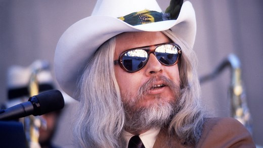 Leon Russell, Renowned Songwriter and Musician, Dead at 74