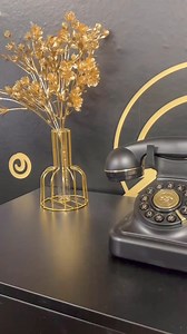 Success is calling…will you answer? 📞 Learn more about how Realty ONE Group can help grow your business. www.realtyonegroup.com/power-of-ONE | Realty ONE Group