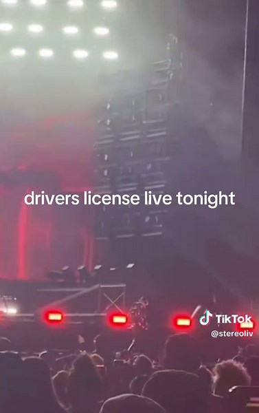 drivers license live from pink pop festival #pinkpop #netherlands #oliviarodrigo