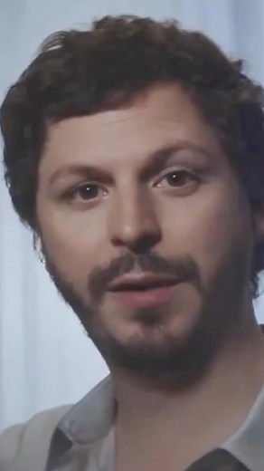 #MichaelCera proves why he’s the perfect spokesman for Cerave in a new #SuperBowl ad | The Hollywood Reporter