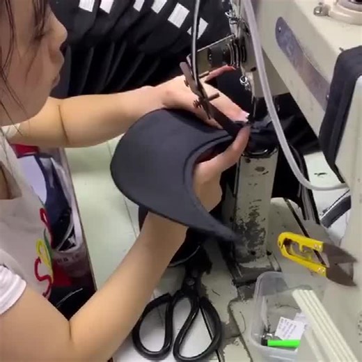 Hf Unisex Cotton LED Baseball Cap Adjustable Sporty Glowing in the Dark Cap for Night Running & Parties