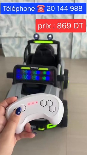 📢🇹🇳 Promotion 2 jours voiture Toyota de 1 à 6 ans 🧞‍♂️🎊 🤑prix:829 Dt ttc.☎️ WhatsApp 20 144 988 . jouet et cadeau anniversaire bébé et enfant .de 1 à 6 ans. . Livraison à domicile après 3 heures . Facture de garantie 6 mois . Voiture électrique Toyota 4 moteurs model 2025 . Style esthétique sécurité et de qualité avec brillant peint . 12 volt . 4 moteurs . Balançoire. Double mode – osciller et mouvement de l'aide de la télécommande . Effet d'éclairage LED sur le devant . Taille 120.68. 76 