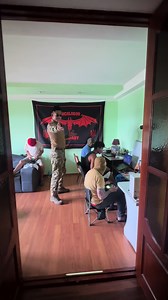 La historia se escribe hoy! La tecnología ha cambiado el rumbo de la guerra para siempre, y en el corazón de ANCALAGON, la legendaria brigada está haciendo historia. Por primera vez, nuestras filas se llenan de orgullo y talento: ¡una nueva generación de latinos se está formando para dominar los cielos como pilotos de drones! El futuro de la defensa ya está aquí. 🚀💥 #siestoycondiosquiencontrami🙌🏻 #colombia #todoelmundo #estadosunidos🇱🇷 #viralvideos @Sir dragón 🐉 | ANCALAGON @EL ÁRABE 🇨🇴