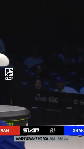 The Hulk's Hand: Unexpected Twist! Injury mid-fight?! The Hulk faces a challenge and has to switch hands! See how this intense moment unfolded. #PowerSlap #FightDrama #UnexpectedTwist #CombatSports #HulkPower