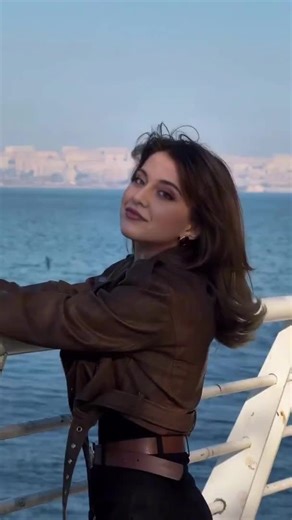 Vidéos de rimass linda alice 🇲🇫🇩🇿 (@alicealicialinda) avec son original - Scarlyy22.