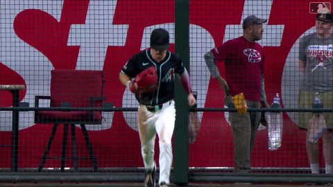 Corbin Carroll atrapa de un salto