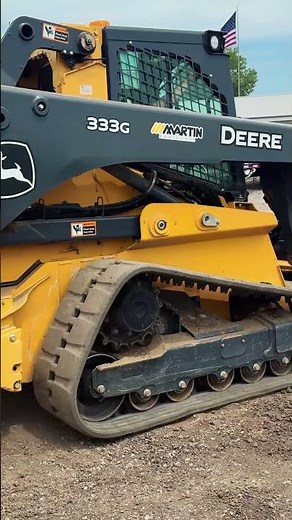 This John Deere 333G is ready to MOVE